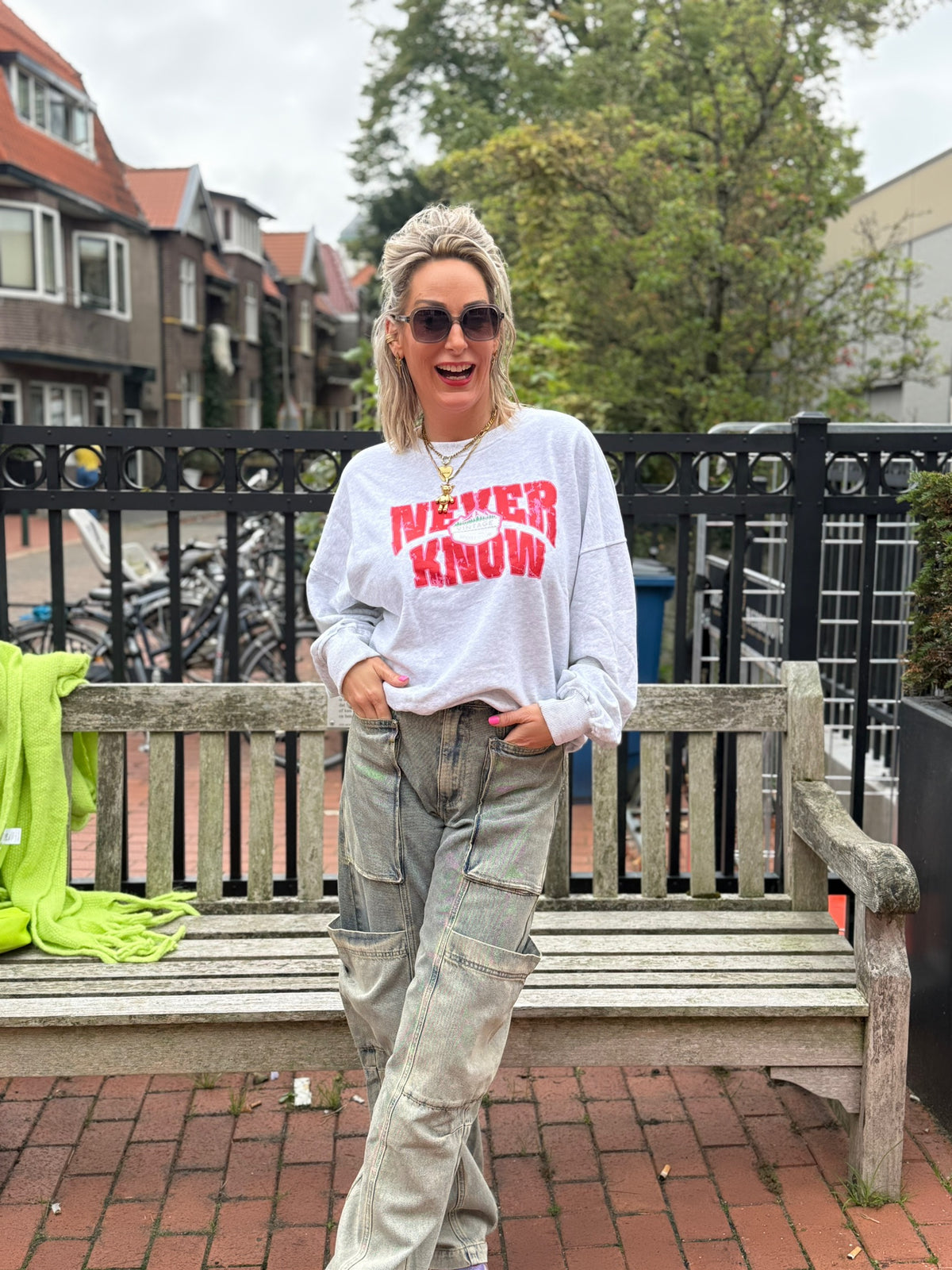 Sweater Never Know - Grijs