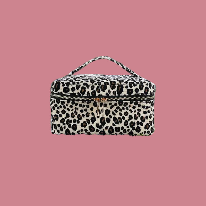 Toiilettas - Leopard